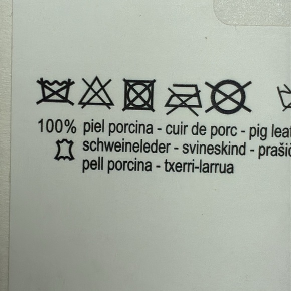 NWT. Zara Toffee 100% Leather Long Flower Cord Necklace. - Picture 8 of 8